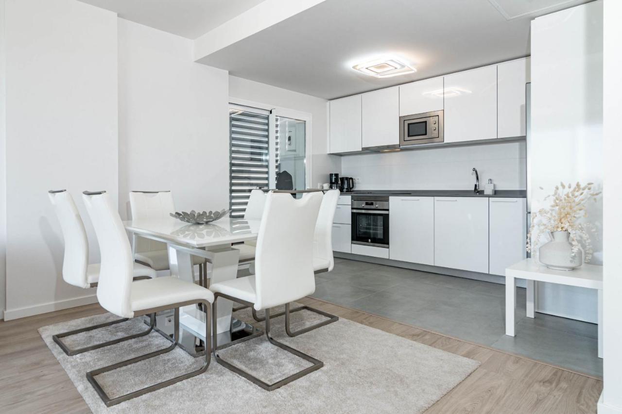 Apartamento Tranquil Oasis 2 Bedroom In Nueva Andalucia Close To Centro Plaza *