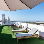 Tranquil Oasis 2 Bedroom Apartment In Nueva Andalucia Close To Centro Plaza