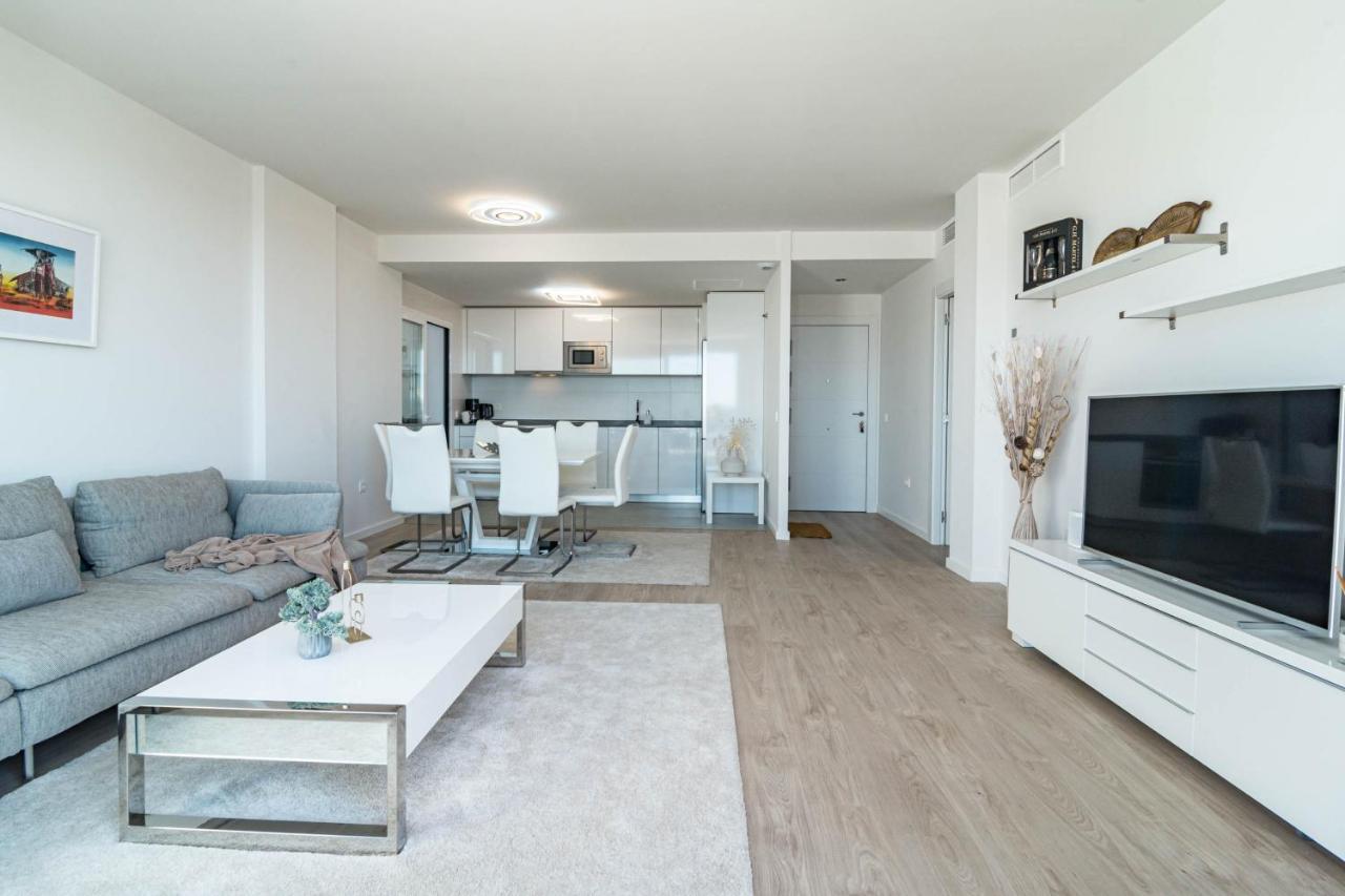 Tranquil Oasis 2 Bedroom In Nueva Andalucia Close To Centro Plaza Apartamento